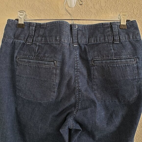 Talbots Signature Flare Woman Size 8 Dark Wash Denim with Stretch 9.5" rise - Picture 4 of 7
